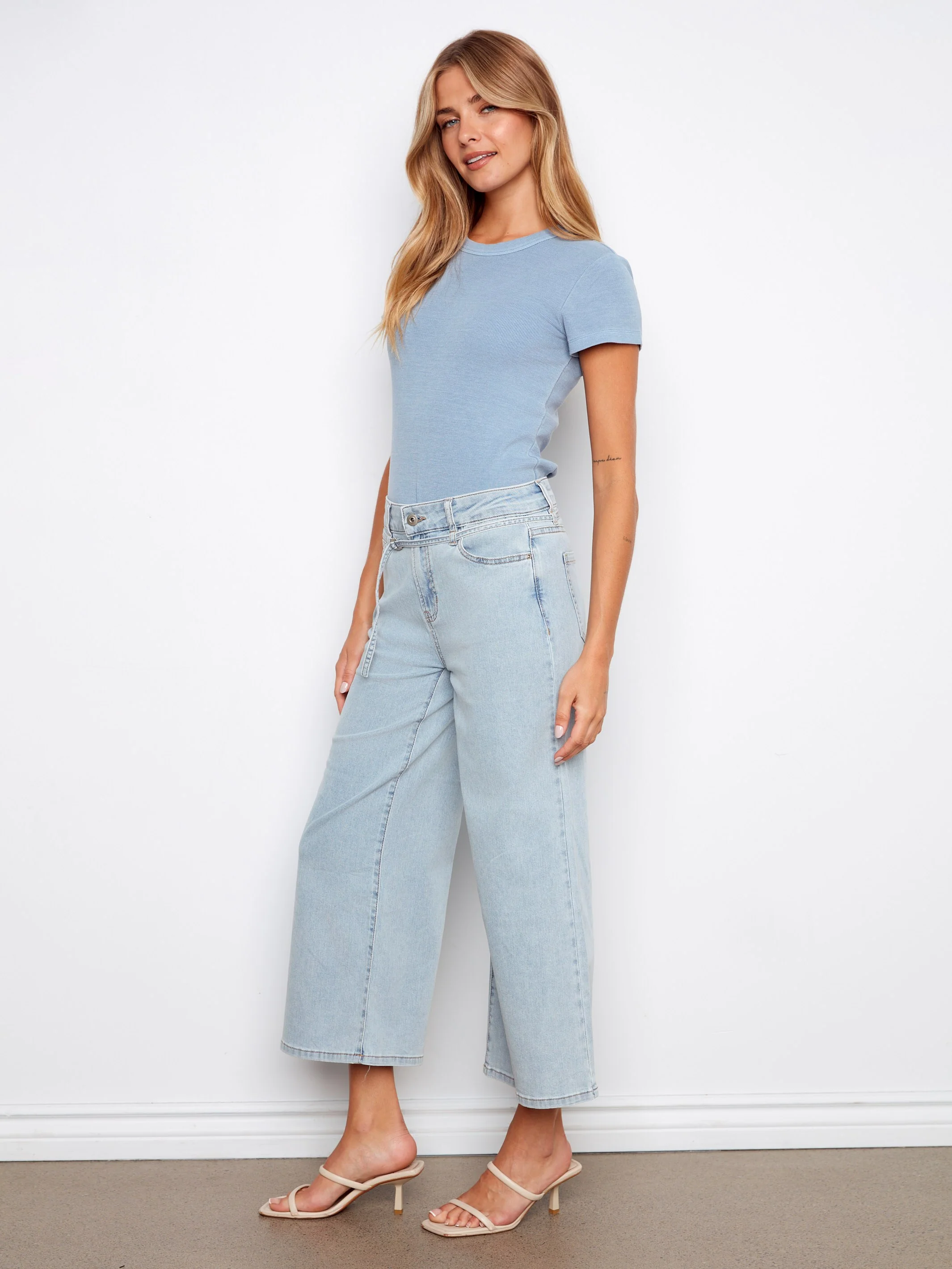 Belted Cropped Wide Leg Jeans - Bleach Blue - Image 3