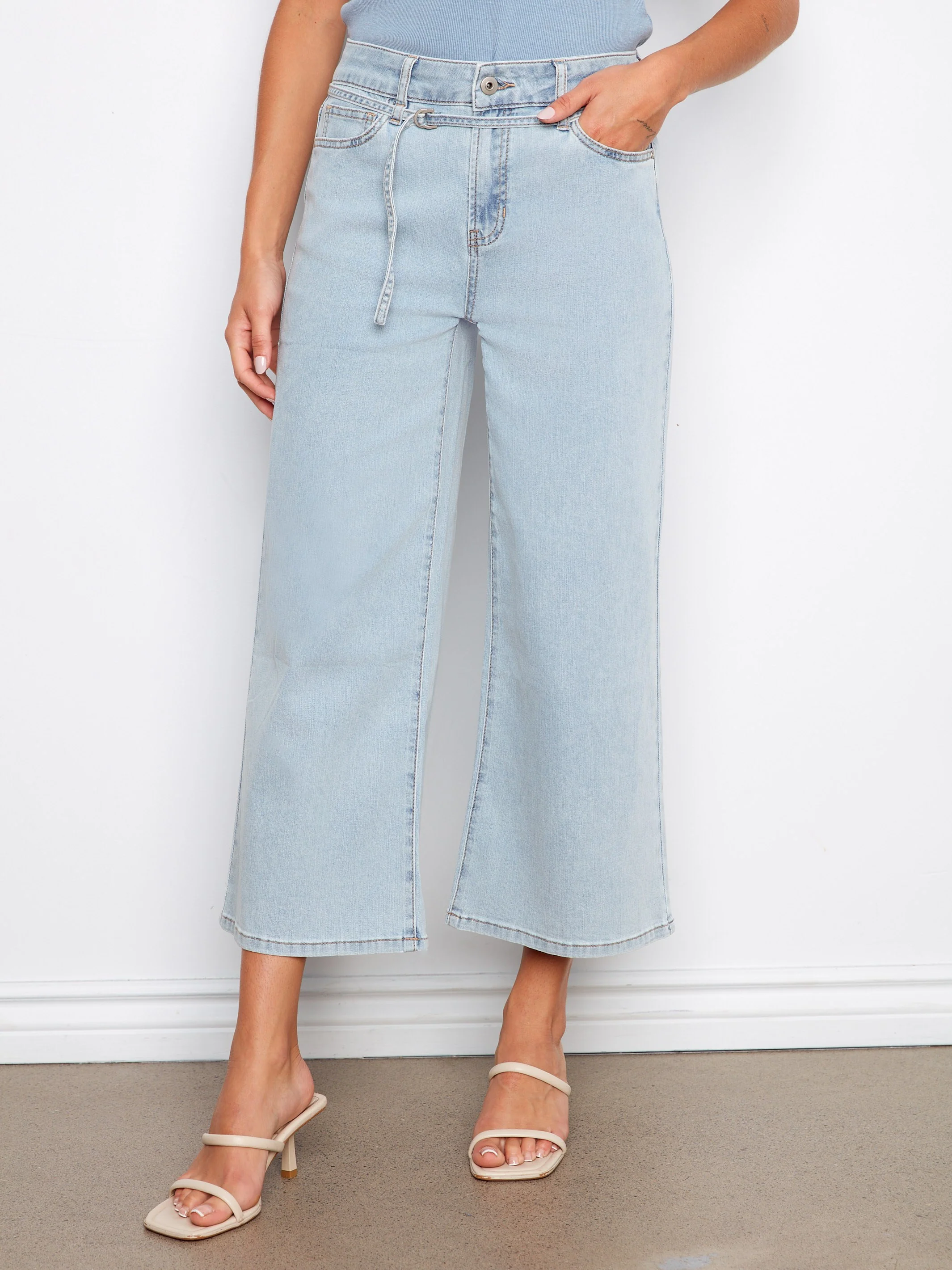 Belted Cropped Wide Leg Jeans - Bleach Blue - Image 7