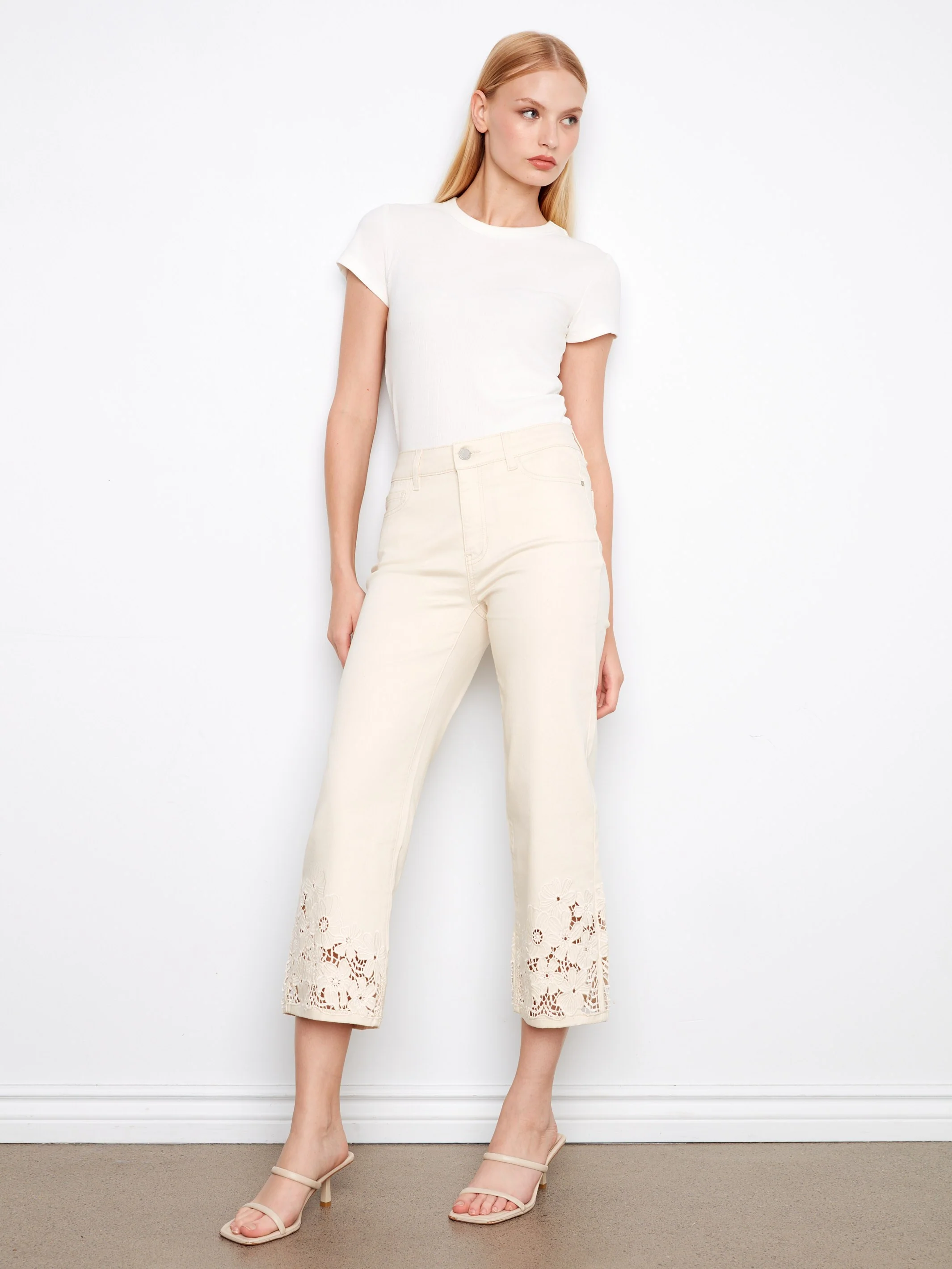 Cropped Flare Twill Jeans With Floral Lace Hem - Natural - Image 5