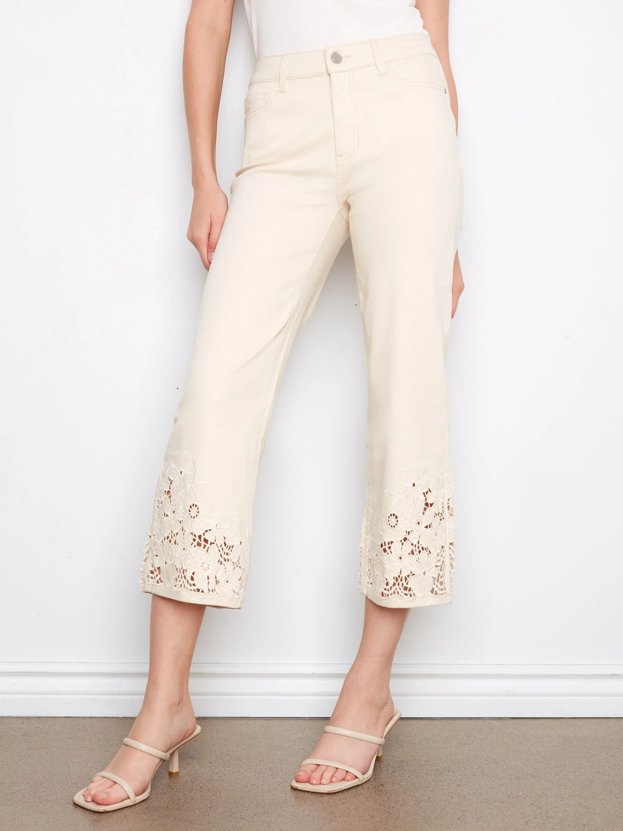 Cropped Flare Twill Jeans With Floral Lace Hem - Natural - Image 6