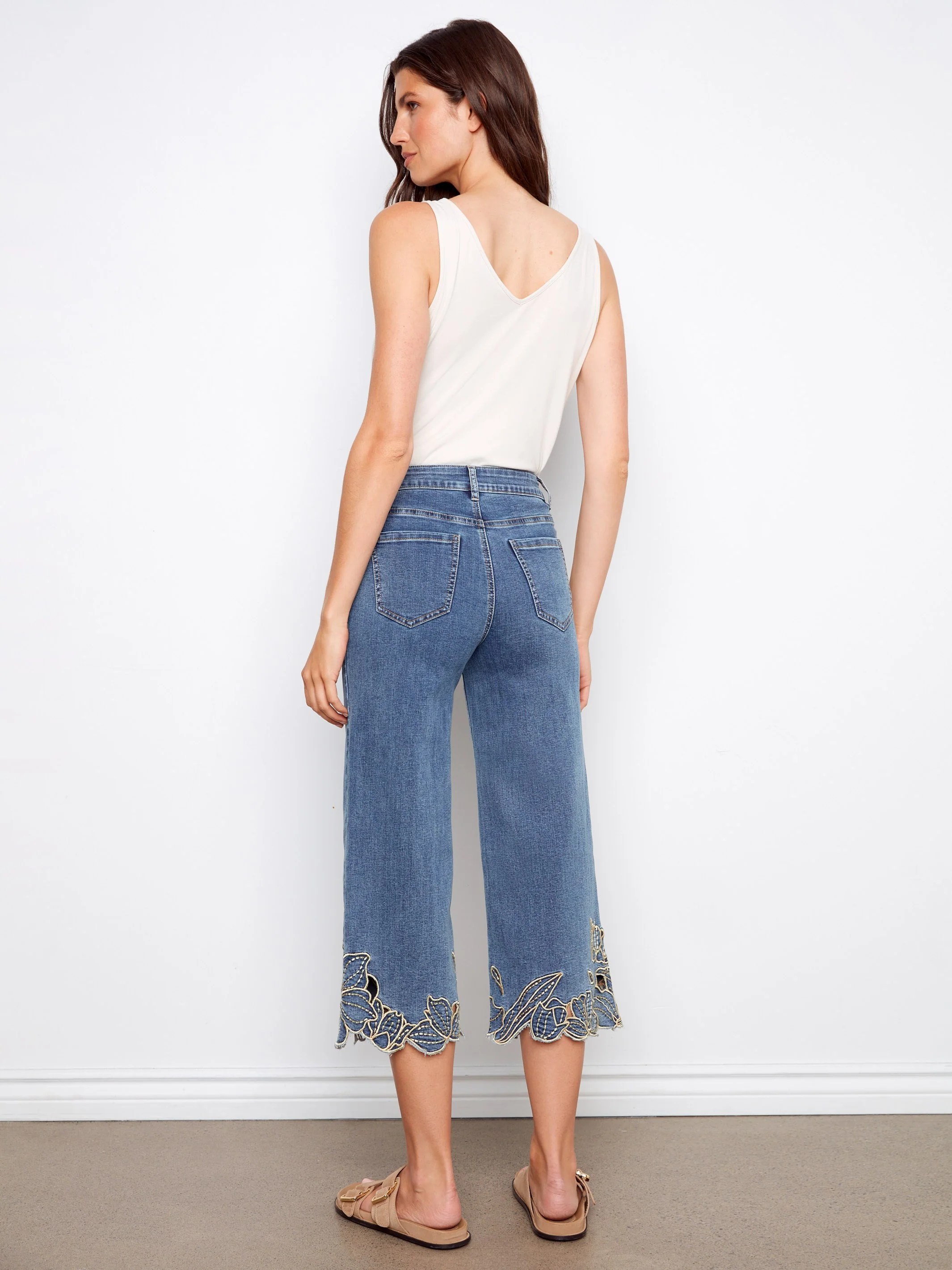 Cropped Wide Leg Jeans With Floral Embroidery - Medium Blue - Image 4