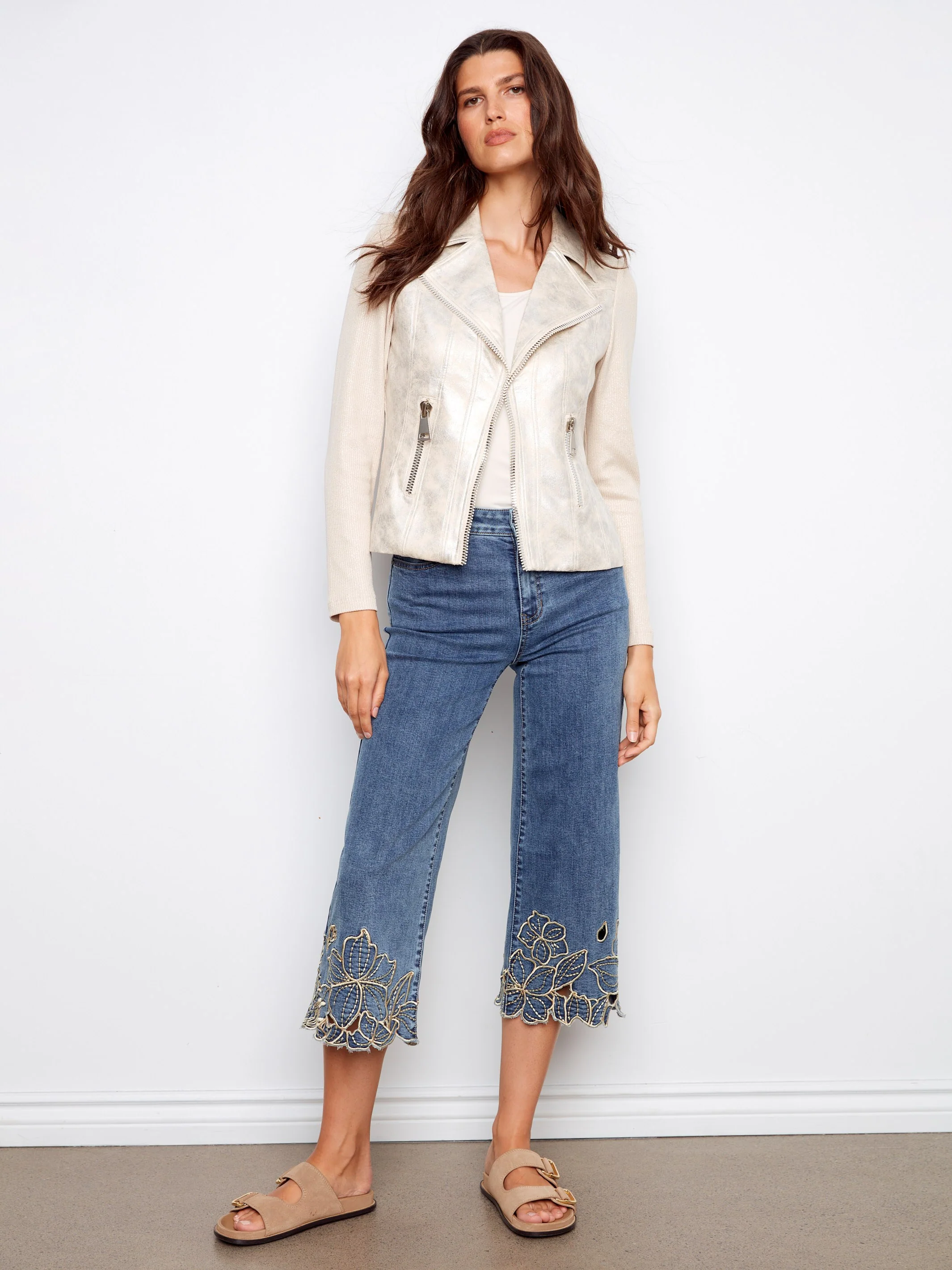 Cropped Wide Leg Jeans With Floral Embroidery - Medium Blue - Image 7