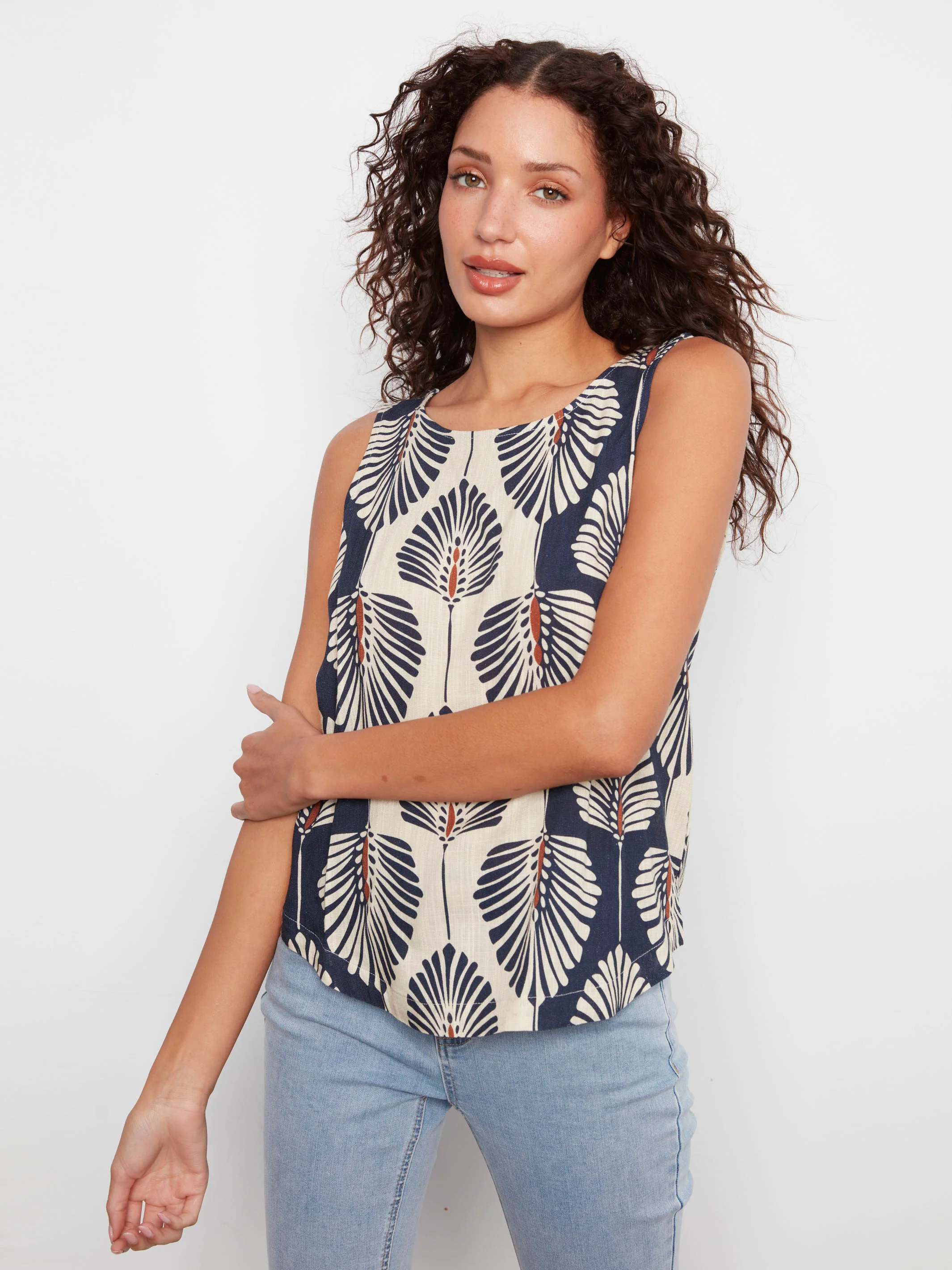 Printed Sleeveless Linen Blend Blouse - Tahiti - Image 4