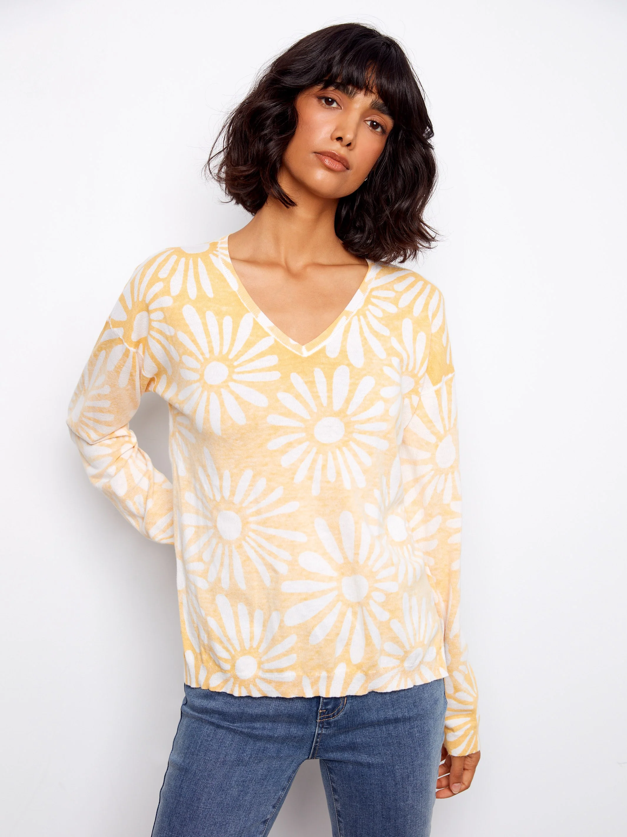 Reversible Printed V-Neck Sweater - Sunkiss - Image 9